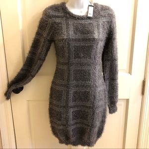 Romeo + Juliet Couture NWT Sweater Dress